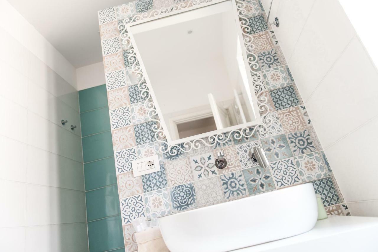 La Casa Di Eugenio Apartment Napoli Bagian luar foto